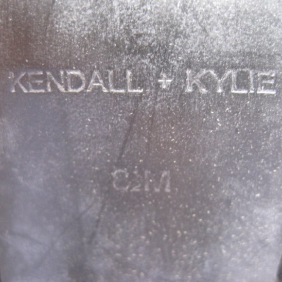 * Host Pick *Kendall & Kylie Haven Mesh/Suede Booties - Picture 7 of 10